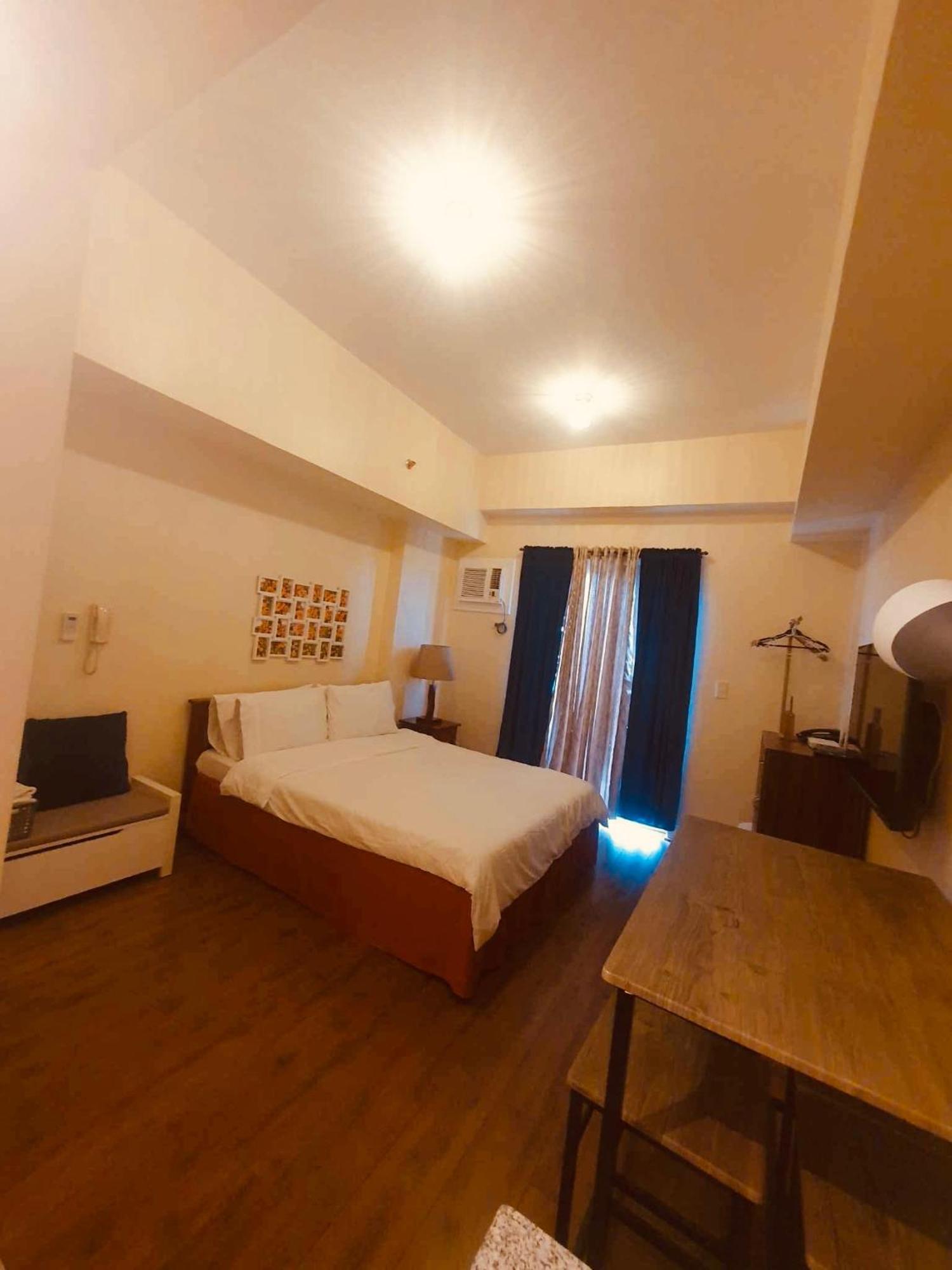 Arlowes At 20F Grand Residences Cebu Exterior photo